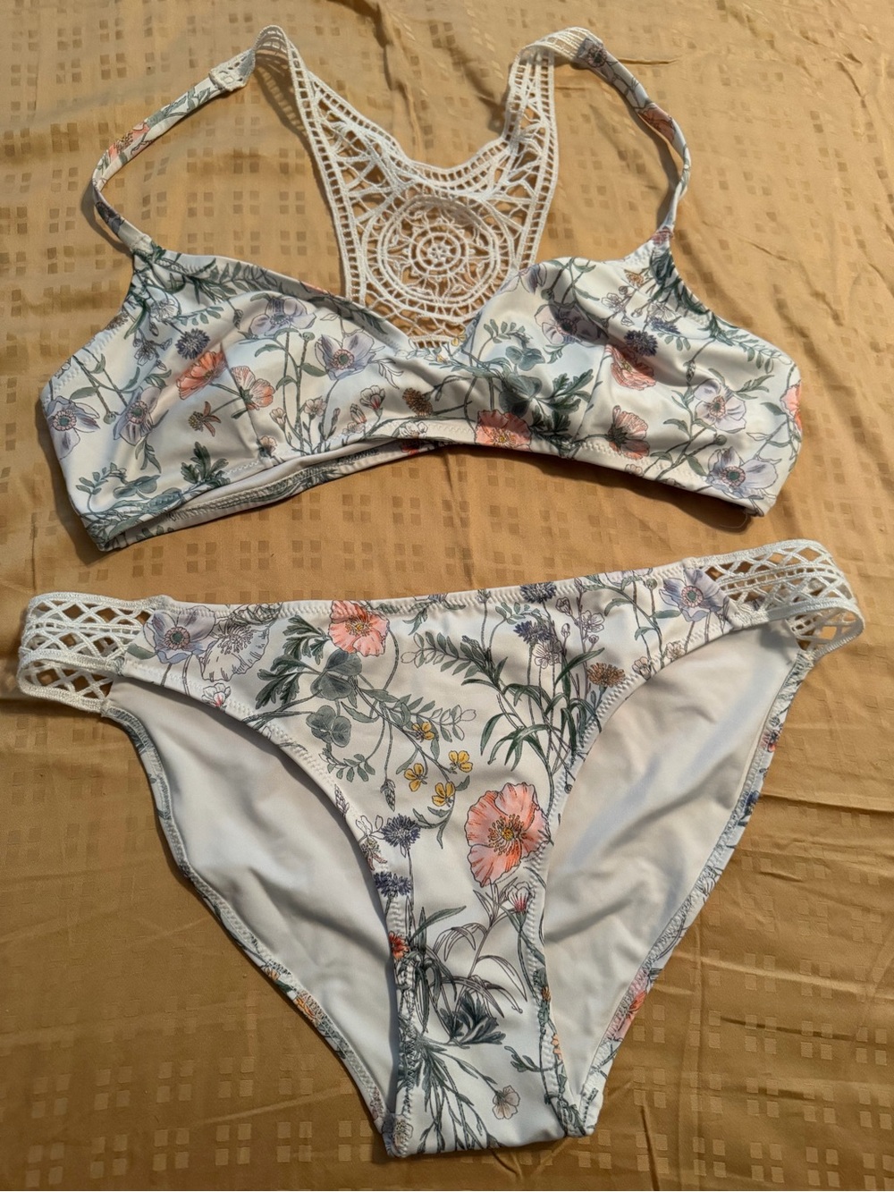 H&M White Floral Crochet-Back Bikini Set with Pastel Blooms